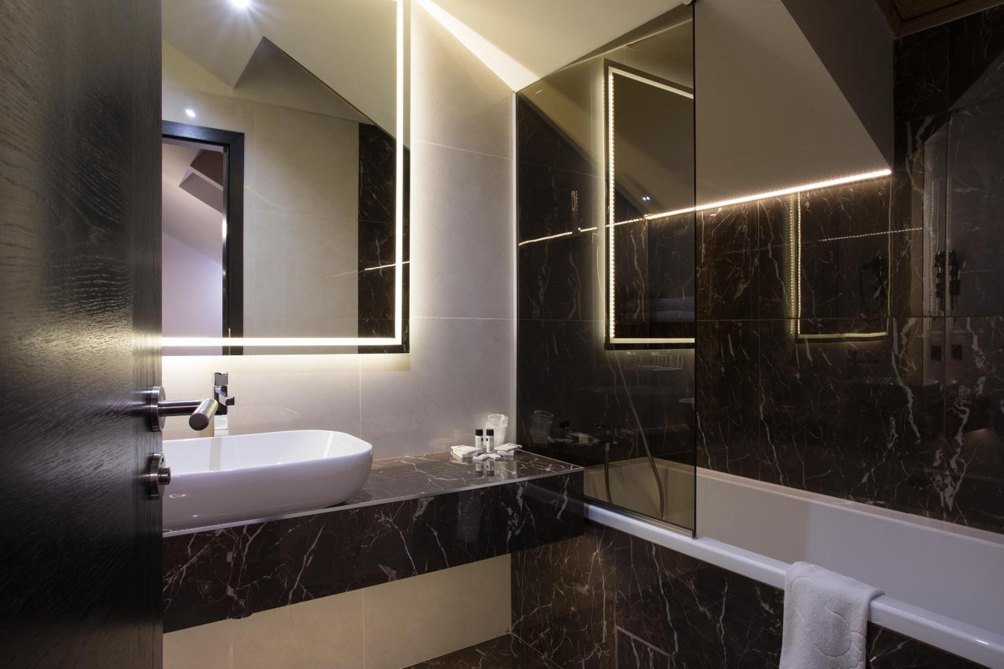 The Fifth Floor By Old Town Hotel Timişoara Exterior foto